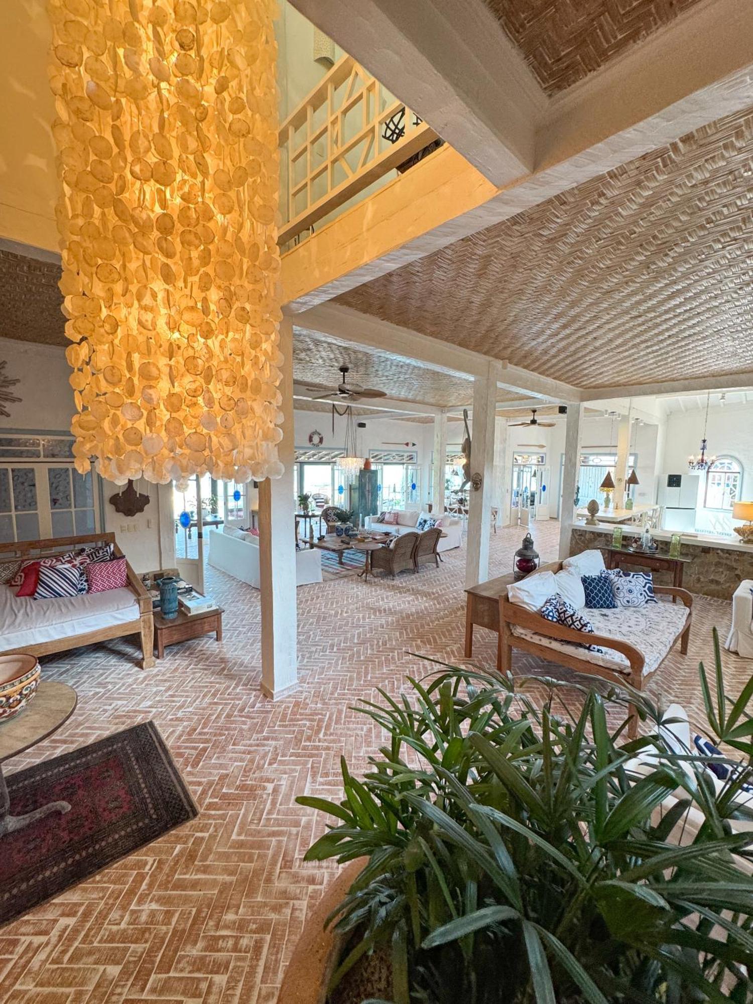 Vilatoro Guest House Ilhabela Bagian luar foto
