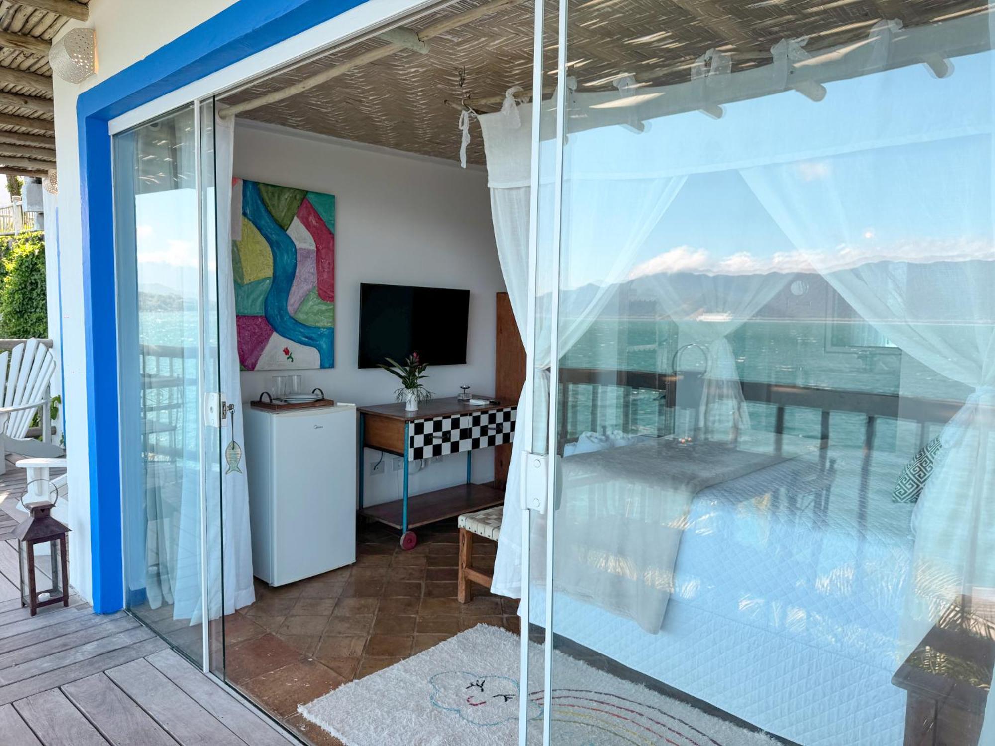 Vilatoro Guest House Ilhabela Bagian luar foto